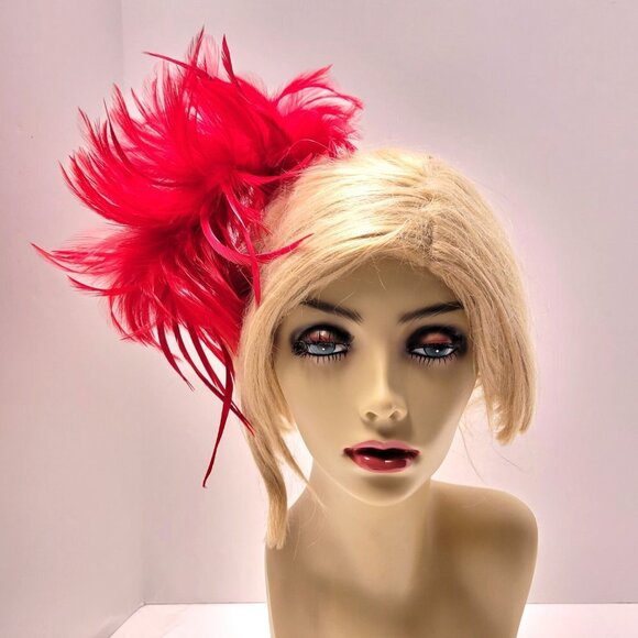 Red Feathers Comb Fascinator - Picture 5 of 14